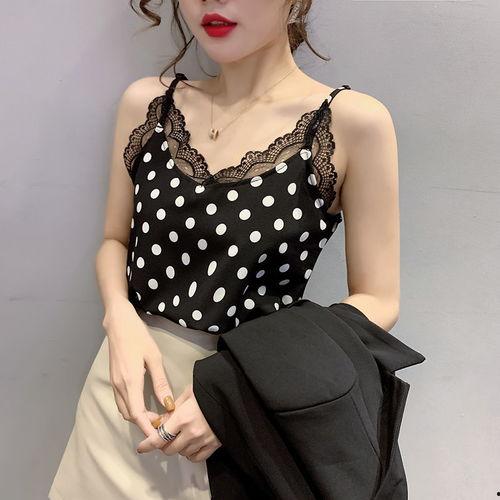 打底背心吊带网红款女装,网红款打底背心吊带女装，展现独特魅力