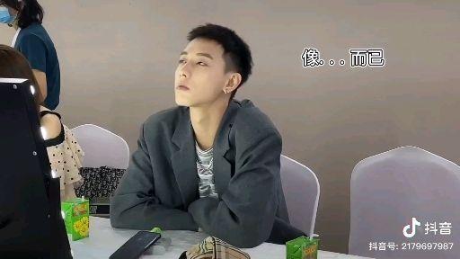 网红蔡博欣,网红界的璀璨新星，揭秘他的爆红之路