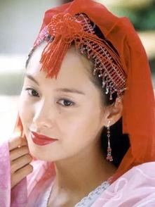 娱乐吃瓜戴手环的女明星